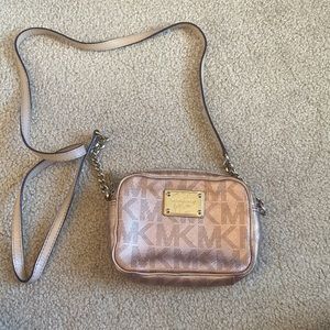 Small Michael kors cross body